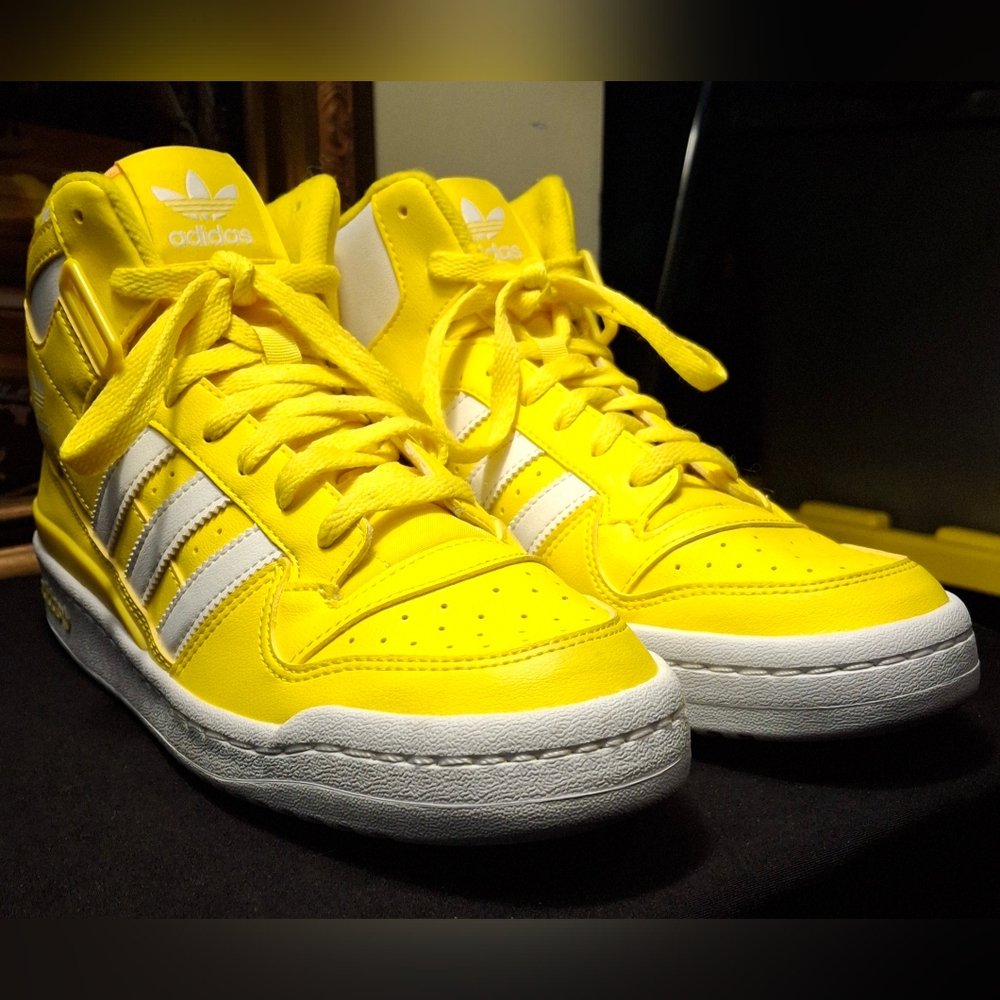Adidas Bright Yellow Sneakers - Picture 3 of 12